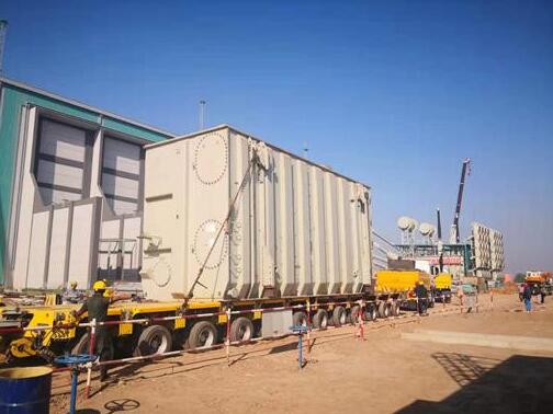 穿越1300公里，默拉直流項(xiàng)目重大件設(shè)備運(yùn)輸成功完成