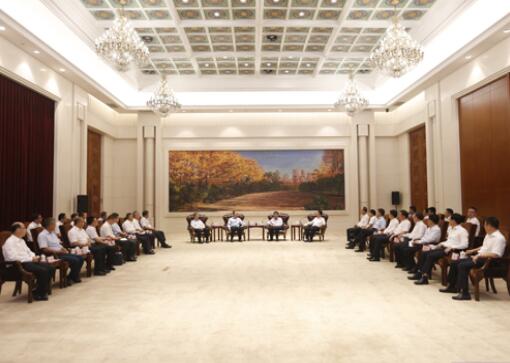 國(guó)家電網(wǎng)董事長(zhǎng)、黨組書(shū)記毛偉明拜會(huì)吉林省委書(shū)記巴音朝魯、省長(zhǎng)景俊海