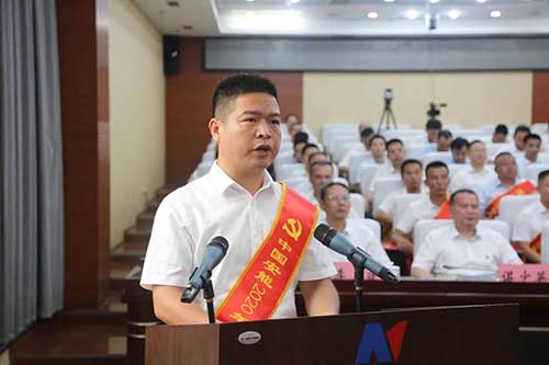 團(tuán)結(jié)凝聚力量 實(shí)干成就夢想——記中國安能優(yōu)秀共產(chǎn)黨員、萬安水環(huán)境項(xiàng)目經(jīng)理薛振興