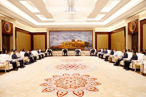 國(guó)家電網(wǎng)董事長(zhǎng)、黨組書(shū)記毛偉明拜會(huì)甘肅省委書(shū)記林鐸、省長(zhǎng)唐仁健