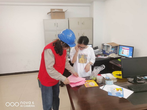 國網(wǎng)霞浦供電公司“零距離走訪企業(yè)”問需求、送服務(wù)