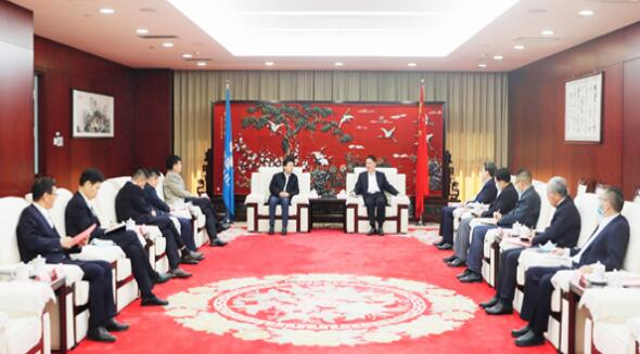 溫樞剛會(huì)見(jiàn)陜建控股集團(tuán)黨委書(shū)記、董事長(zhǎng)張義光