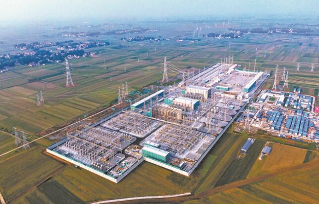 世界首個新能源遠距離輸送大通道青?！幽咸馗邏褐绷鞴こ倘娼ǔ赏哆\