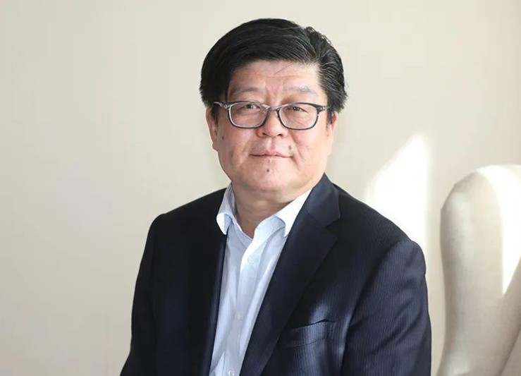 全國人大代表王剛：鼓勵玻璃行業(yè)轉(zhuǎn)產(chǎn)到光伏行業(yè) 助力碳中和目標達成