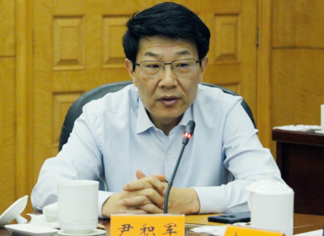 國網(wǎng)浙江省電力有限公司董事長、黨委書記  尹積軍：以“一體四翼”發(fā)展布局落地實(shí)踐 推動(dòng)浙江高質(zhì)量實(shí)現(xiàn)碳達(dá)峰