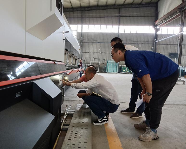 國網(wǎng)南充市高坪供電公司:用上電窯爐真好