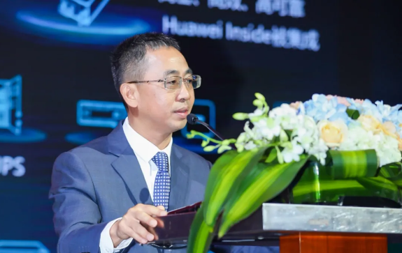華為侯金龍：融合數(shù)字與電力電子技術(shù)，推動光伏成主力能源！
