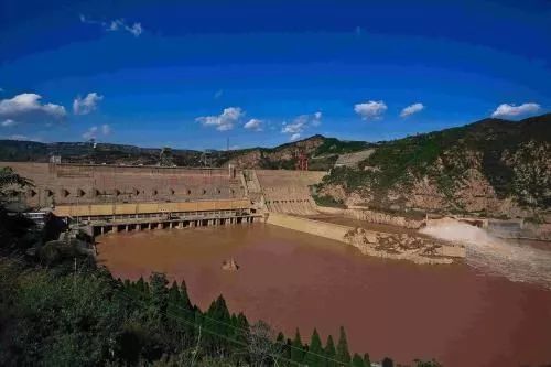 高效運(yùn)轉(zhuǎn)話改革，立規(guī)定矩繪藍(lán)圖——三門峽發(fā)電公司將建章立制貫穿機(jī)構(gòu)改革全過程