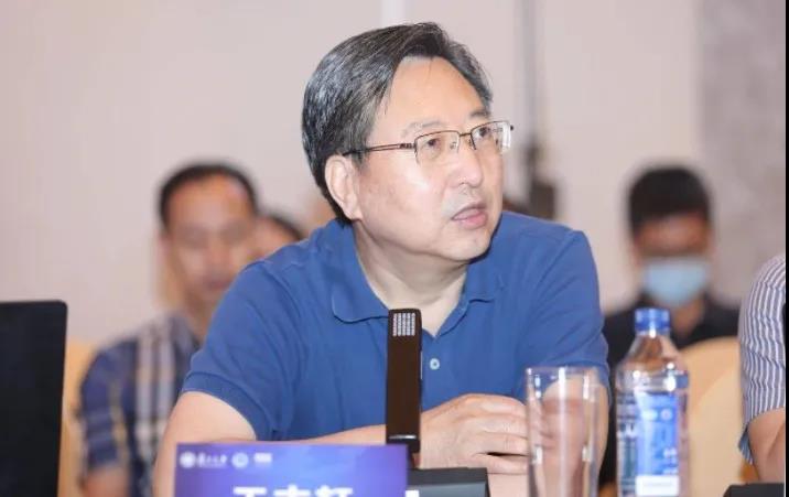 王志軒:構(gòu)建清潔低碳安全高效能源體系為實現(xiàn)碳達(dá)峰碳中和作出應(yīng)有貢獻(xiàn)