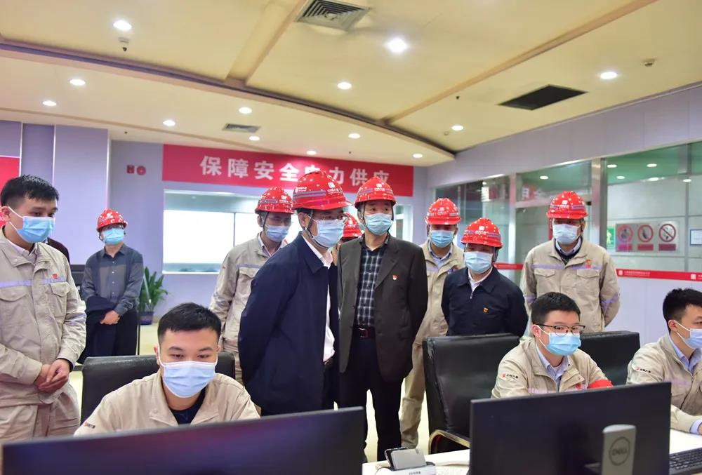 華銀電力賀子波、陳自強(qiáng)一行到湘潭發(fā)電公司調(diào)研