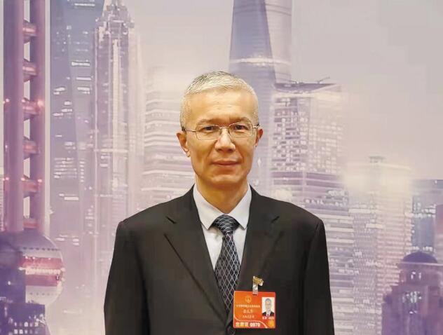 【兩會】國網(wǎng)英大黨委副書記張凡華：以綠色金融助力經(jīng)濟社會綠色低碳轉型