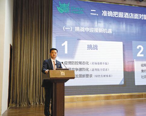 全身心投入，服務保障有溫度——記國家電網(wǎng)公司特等勞模楊艷勇