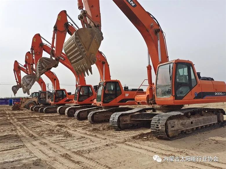 總投資25億！華能巴彥淖爾市光熱裝備產(chǎn)業(yè)園在臨河區(qū)開工奠基