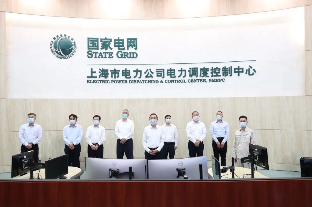 國家電網(wǎng)公司黨組書記、董事長辛保安赴國網(wǎng)上海電力參加基層黨支部聯(lián)系點主題黨日活動并調(diào)研