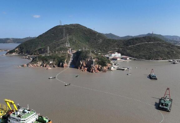 浙江舟山:敷設(shè)能源“新通道” 為海島共富添保障
