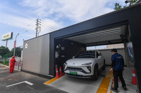 企業(yè)忙布局 換電“喚”標準——新能源車換電行業(yè)發(fā)展觀察