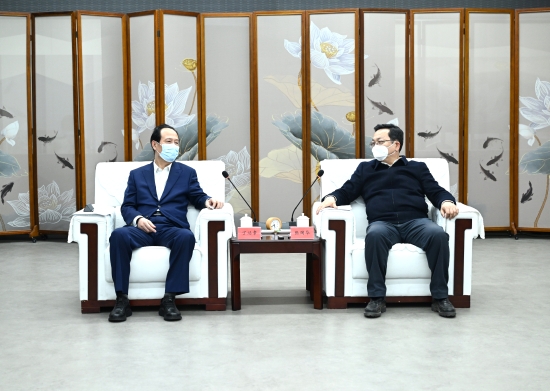 丁焰章與雄安新區(qū)黨工委書記、管委會主任張國華會談