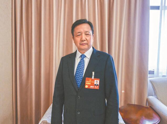 新型電力系統(tǒng)建設為電力裝備制造業(yè)帶來新機遇——訪全國人大代表，全國工商聯(lián)副主席，特變電工股份有限公司黨委書記、董事長張新