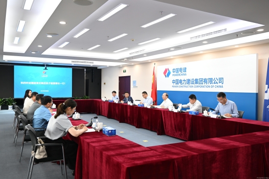 中國電建黨委常委、副總經(jīng)理徐鵬程與漳龍集團黨委書記、董事長吳子毅會談