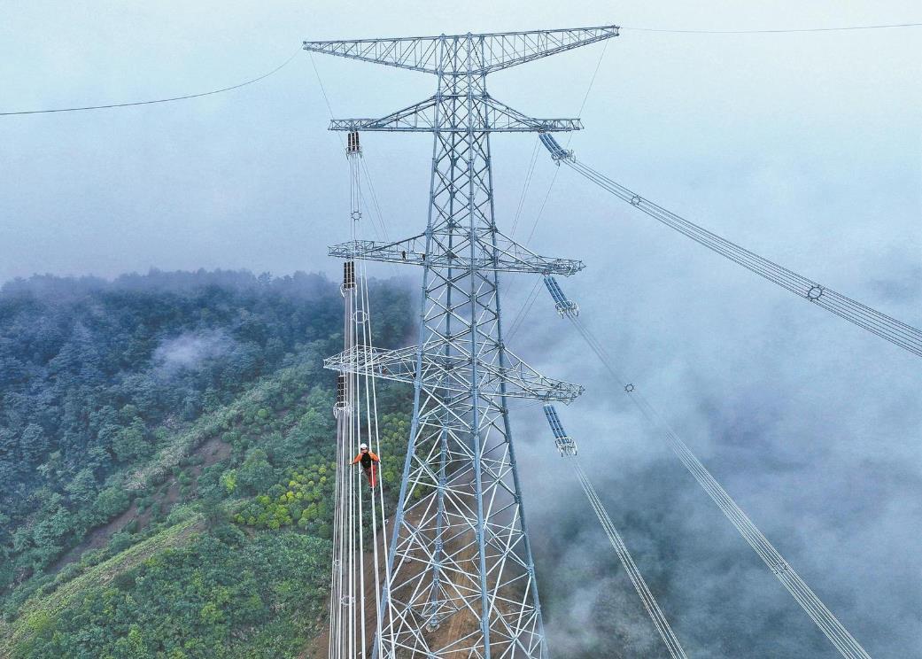 1000千伏武漢—南昌特高壓交流工程鄂6標(biāo)段跨越錦蘇線(xiàn)施工