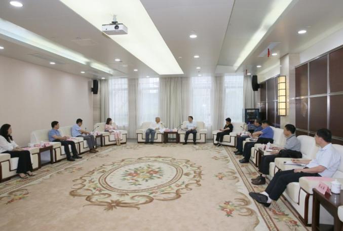 九江市委書記劉文華會見氫藍(lán)時(shí)代董事長金曉輝