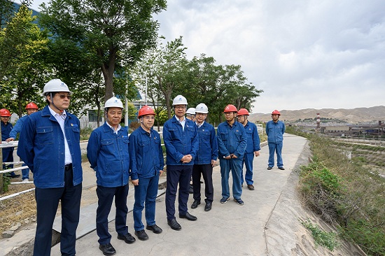 華能集團(tuán)總經(jīng)理、黨組副書記鄧建玲到蘭州熱電公司調(diào)研