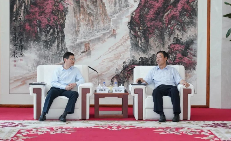 中國(guó)能建黨委副書(shū)記、總經(jīng)理孫洪水與郴州市委副書(shū)記、市長(zhǎng)闞保勇會(huì)談