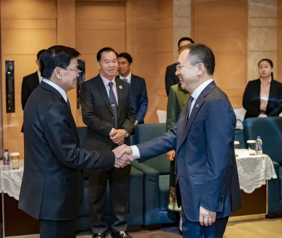 大唐集團黨組書記、董事長鄒磊拜會老撾國家主席通倫·西蘇里