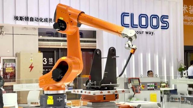 工業(yè)機(jī)器人銷量同比增60%,新能源市場(chǎng)為埃斯頓釋放增長(zhǎng)潛力