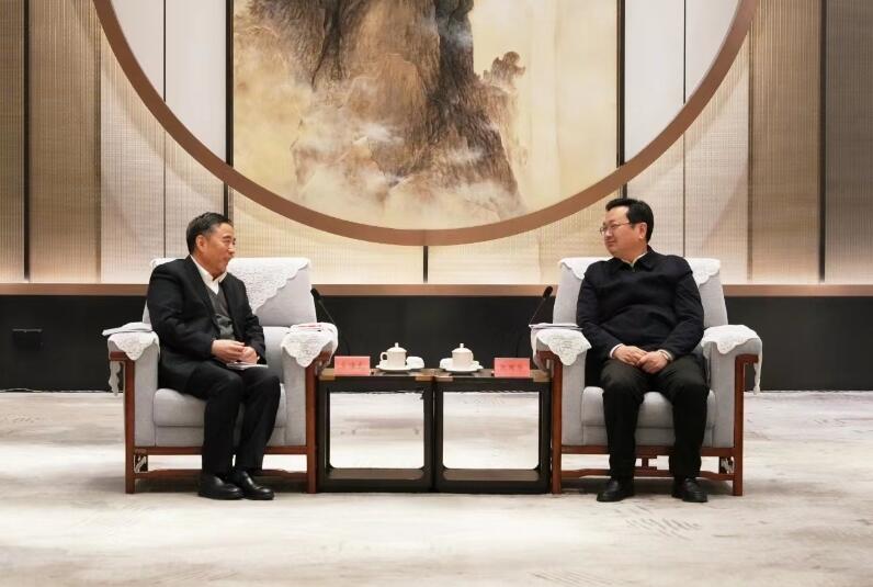 中國能建黨委書記、董事長宋海良拜會河北省委常委，雄安新區(qū)黨工委書記、管委會主任張國華并開展實地考察