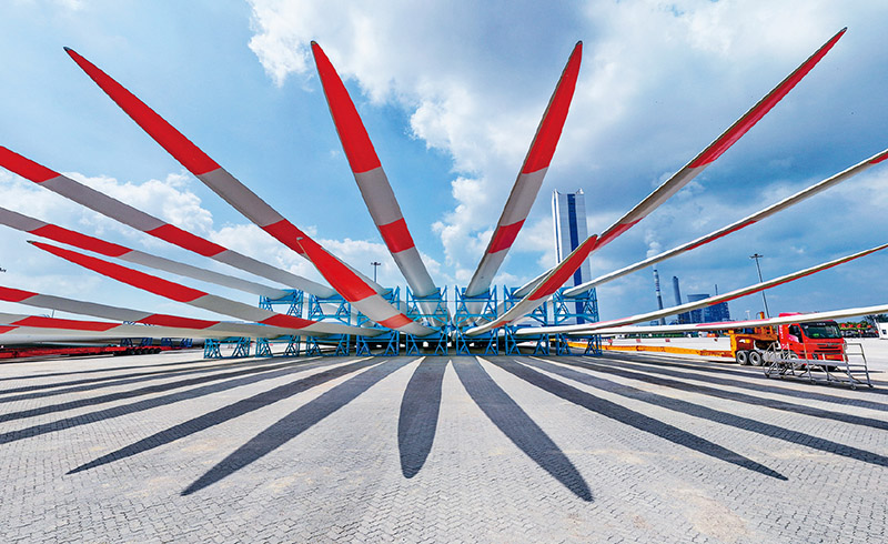 工信部：聚焦光伏、新能源汽車等產(chǎn)業(yè)鏈鍛造一批“殺手锏”技術(shù)