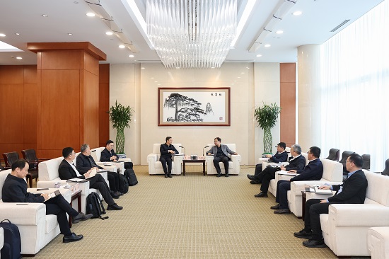 華能集團(tuán)總經(jīng)理、黨組副書記鄧建玲會見蘇州市委常委、昆山市委書記周偉