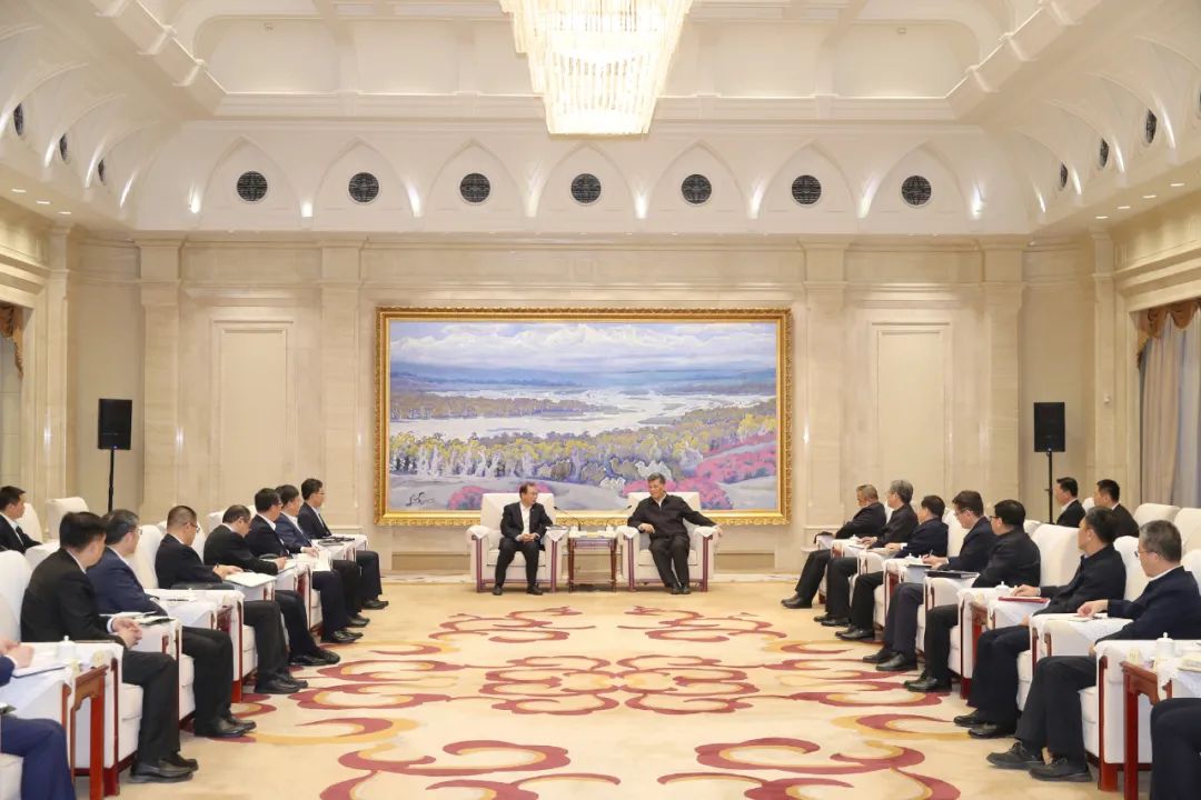 華電集團(tuán)黨組書記、董事長江毅拜會(huì)新疆維吾爾自治區(qū)主要領(lǐng)導(dǎo)