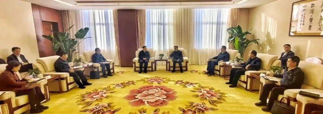 國(guó)家電投黨組書(shū)記、董事長(zhǎng)劉明勝會(huì)見(jiàn)吉林省委常委、長(zhǎng)春市委書(shū)記張恩惠