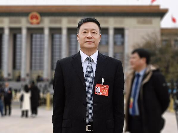 【兩會(huì)好聲音】全國(guó)政協(xié)委員俞培根：厚植新質(zhì)生產(chǎn)力，為新能源高質(zhì)量發(fā)展注入綠色澎湃動(dòng)能