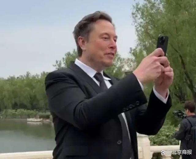 馬斯克閃電中國行，市值大漲5944億元!