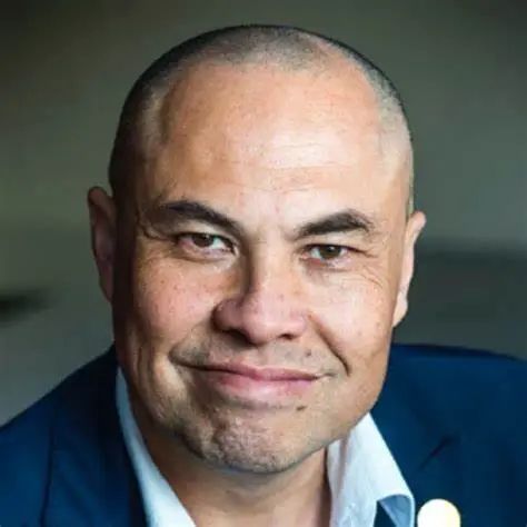 澳洲學(xué)者：中國新能源汽車“產(chǎn)能過?！?“產(chǎn)能不足”還差不多