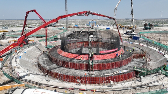全球緯度最高、東北地區(qū)首座塔式光熱電站完成吸熱塔基礎澆筑