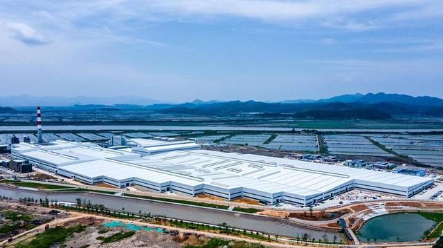 儲(chǔ)能“狂飆”，浙江這個(gè)小縣憑什么在萬(wàn)億賽道里翻盤(pán)?