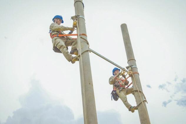 安徽祁門：及時響應快速檢修 服務(wù)安置房建設(shè)用電