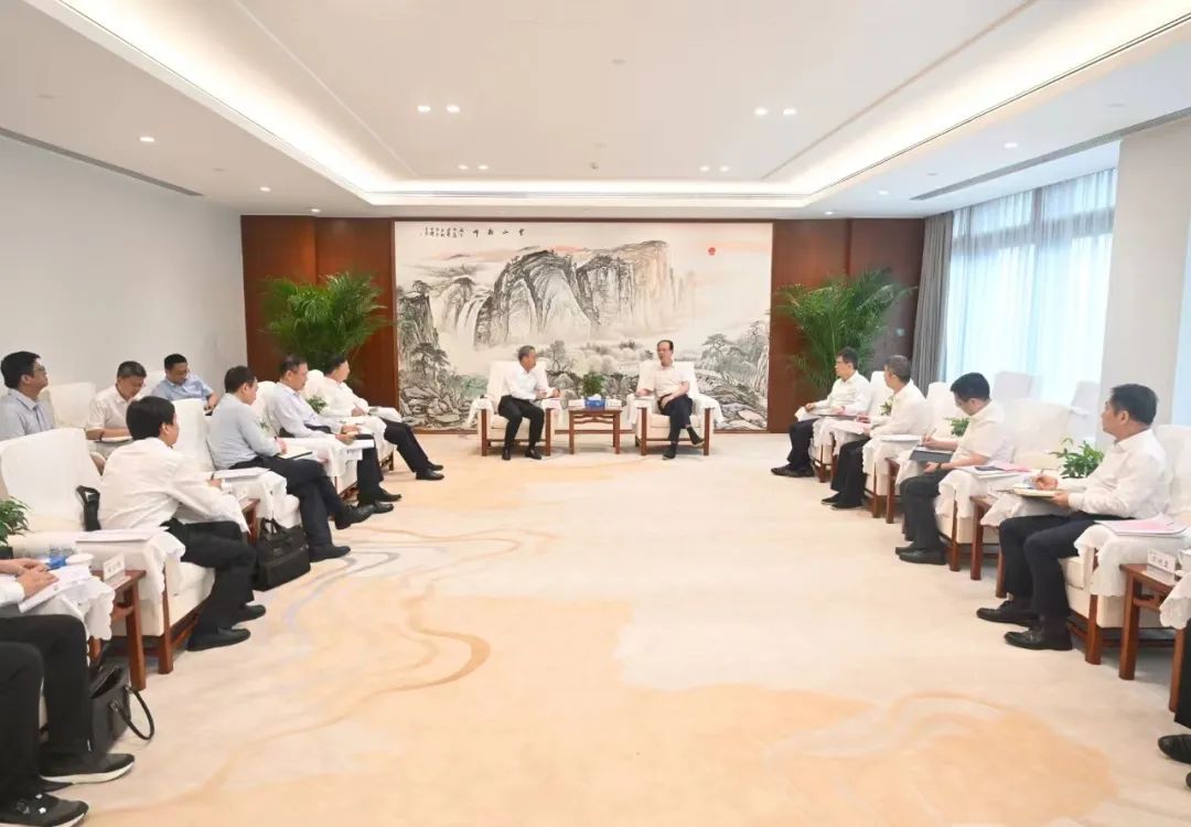 中國電建黨委書記、董事長丁焰章會見南瑞集團董事長、黨委書記山社武