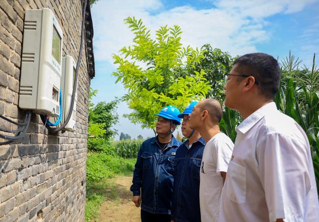 國網(wǎng)溫縣供電公司多維監(jiān)督促“小微權力”陽光運行