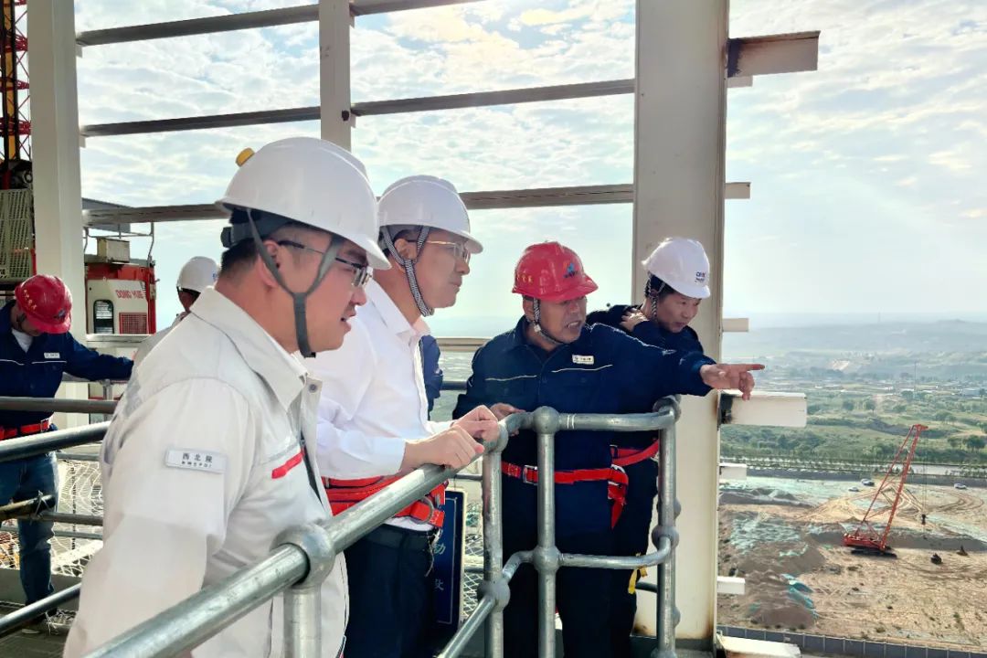中國(guó)能建黨委副書記、總經(jīng)理倪真赴陜西榆林工程項(xiàng)目開(kāi)展“四不兩直”安全督導(dǎo)