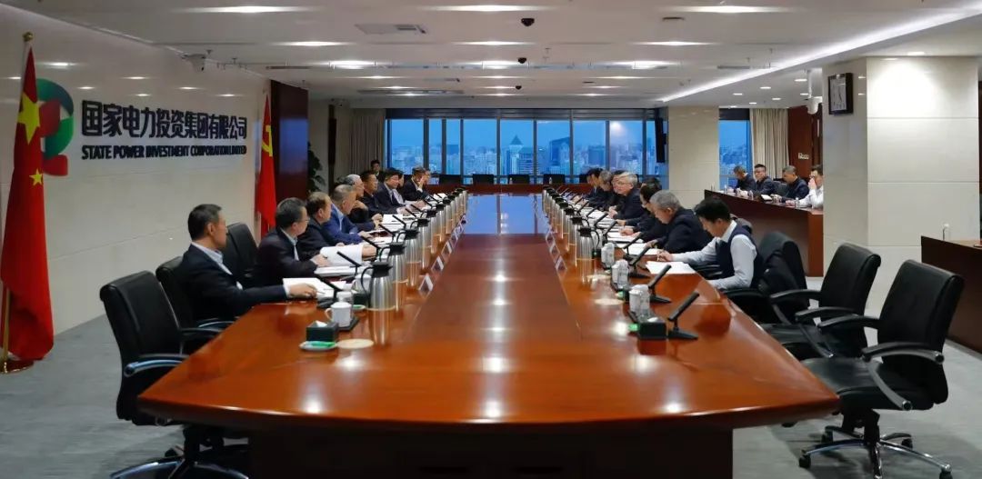 國家電投總經理、黨組副書記栗寶卿會見東方電氣總經理、黨組副書記張彥軍