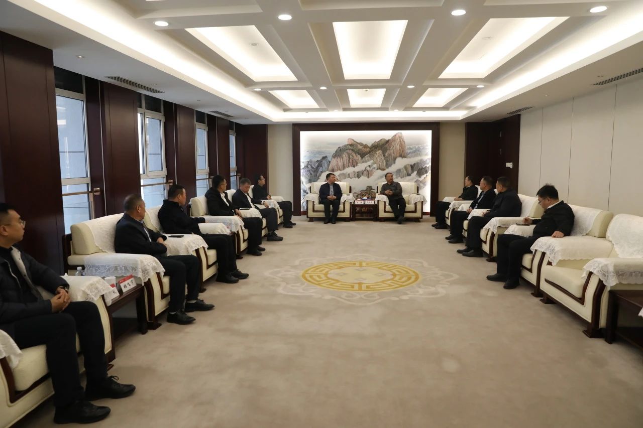 華電煤業(yè)總經(jīng)理王瑞到鐵路西安局、華電陜西公司拜訪交流