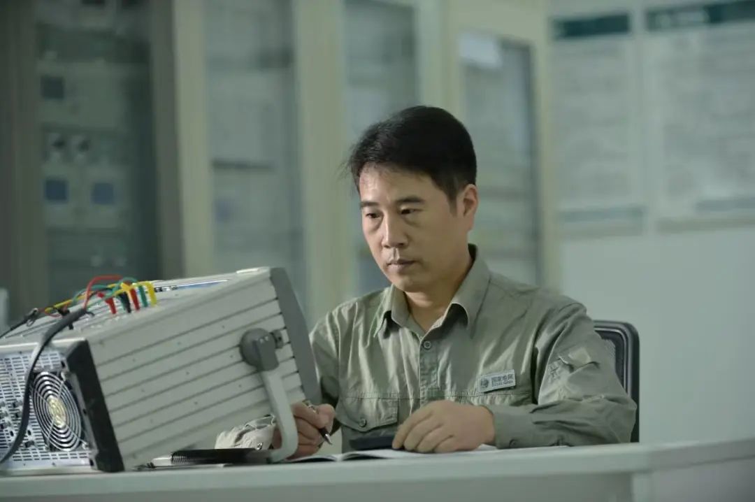 【國(guó)網(wǎng)楷?！科ぶ居拢弘娏獗?，讓難題“繳械投降”