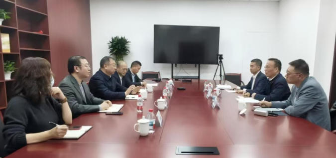 中國電力發(fā)展促進會與上海電力大學舉行會談